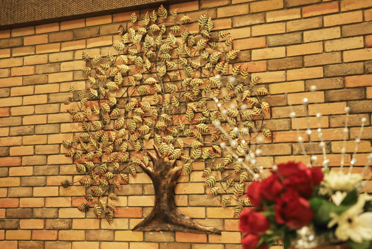 Sai Neem Tree Hotel Shirdi Luaran gambar