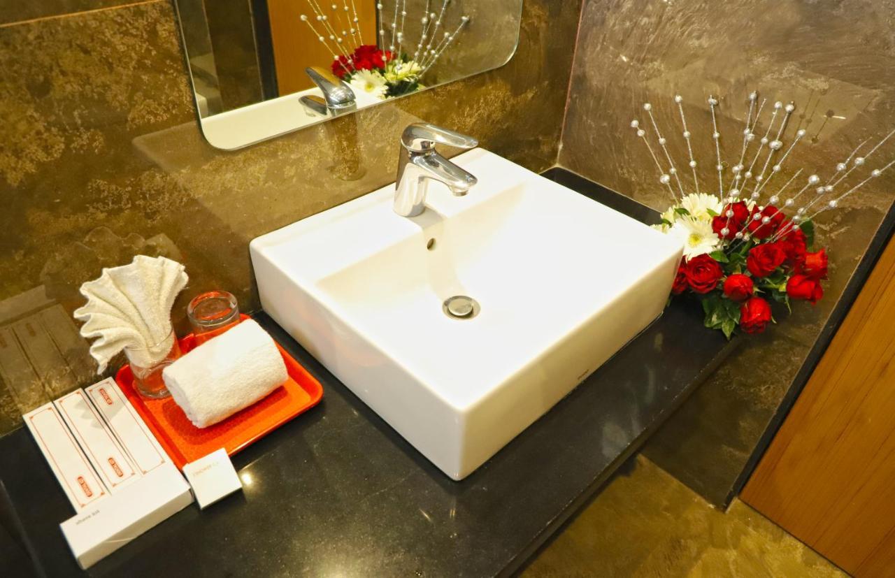 Sai Neem Tree Hotel Shirdi Luaran gambar